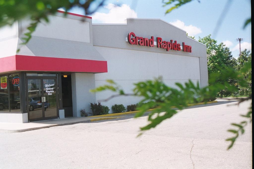 Grand Rapids Inn Wyoming Dış mekan fotoğraf